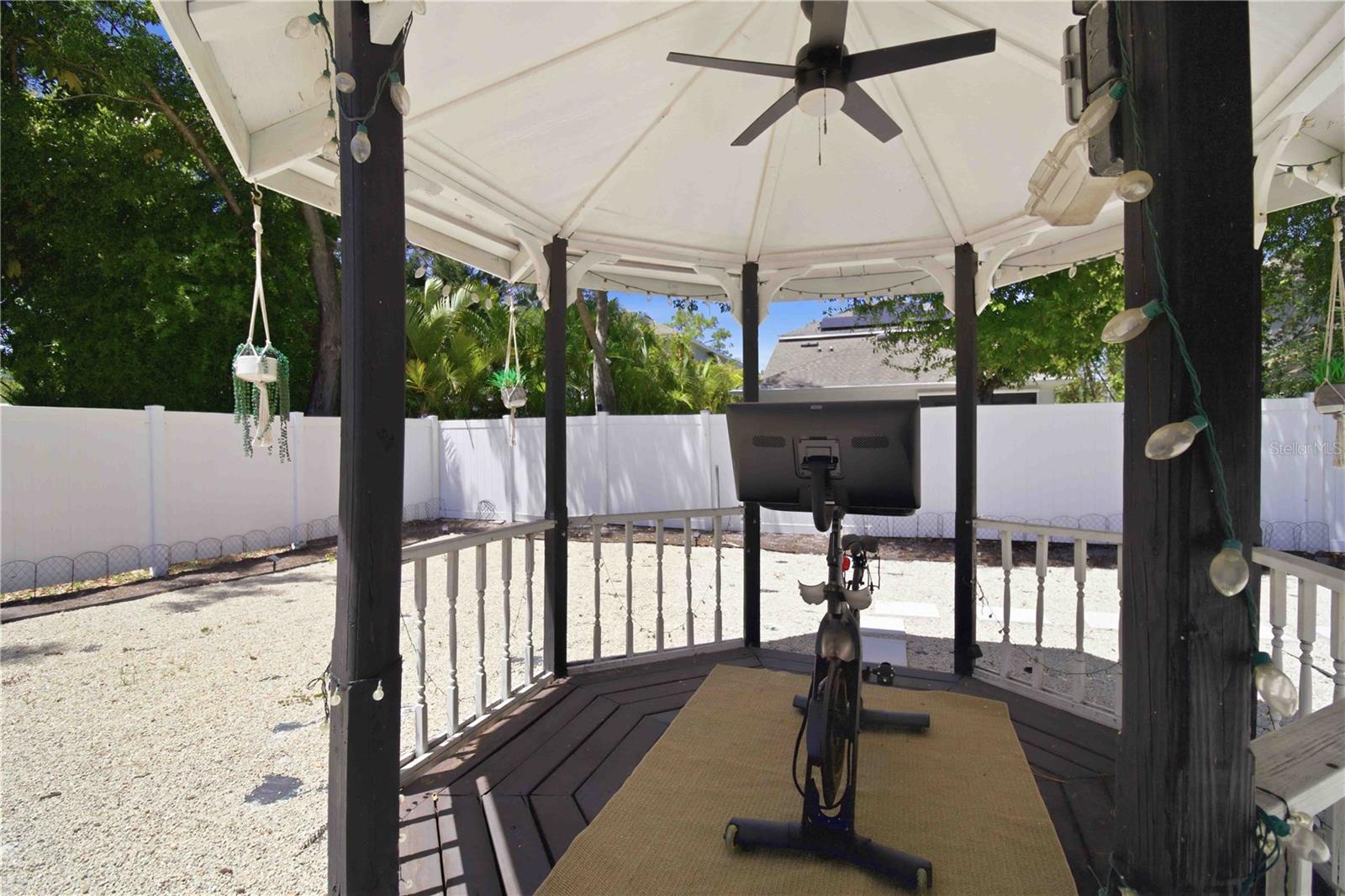 HUDSON PARK - Residential