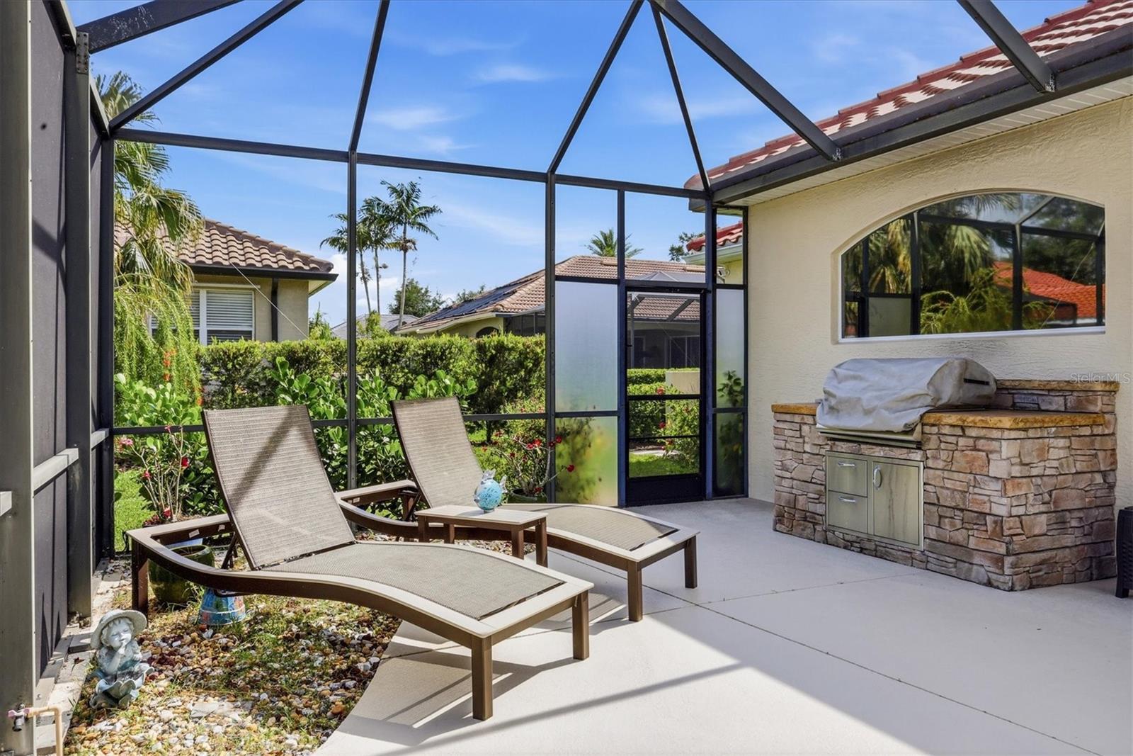 PARK TRACE ESTATES - Residential
