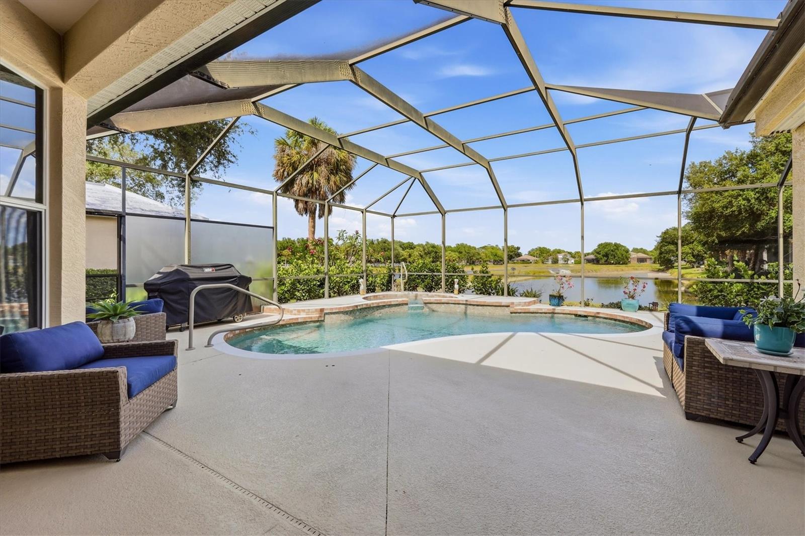 PARK TRACE ESTATES - Residential