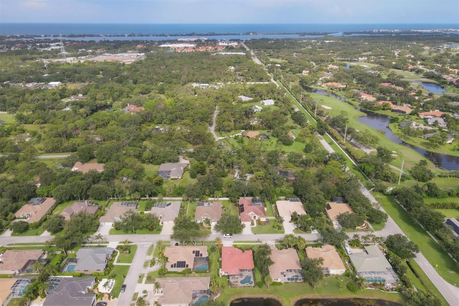PARK TRACE ESTATES - Residential