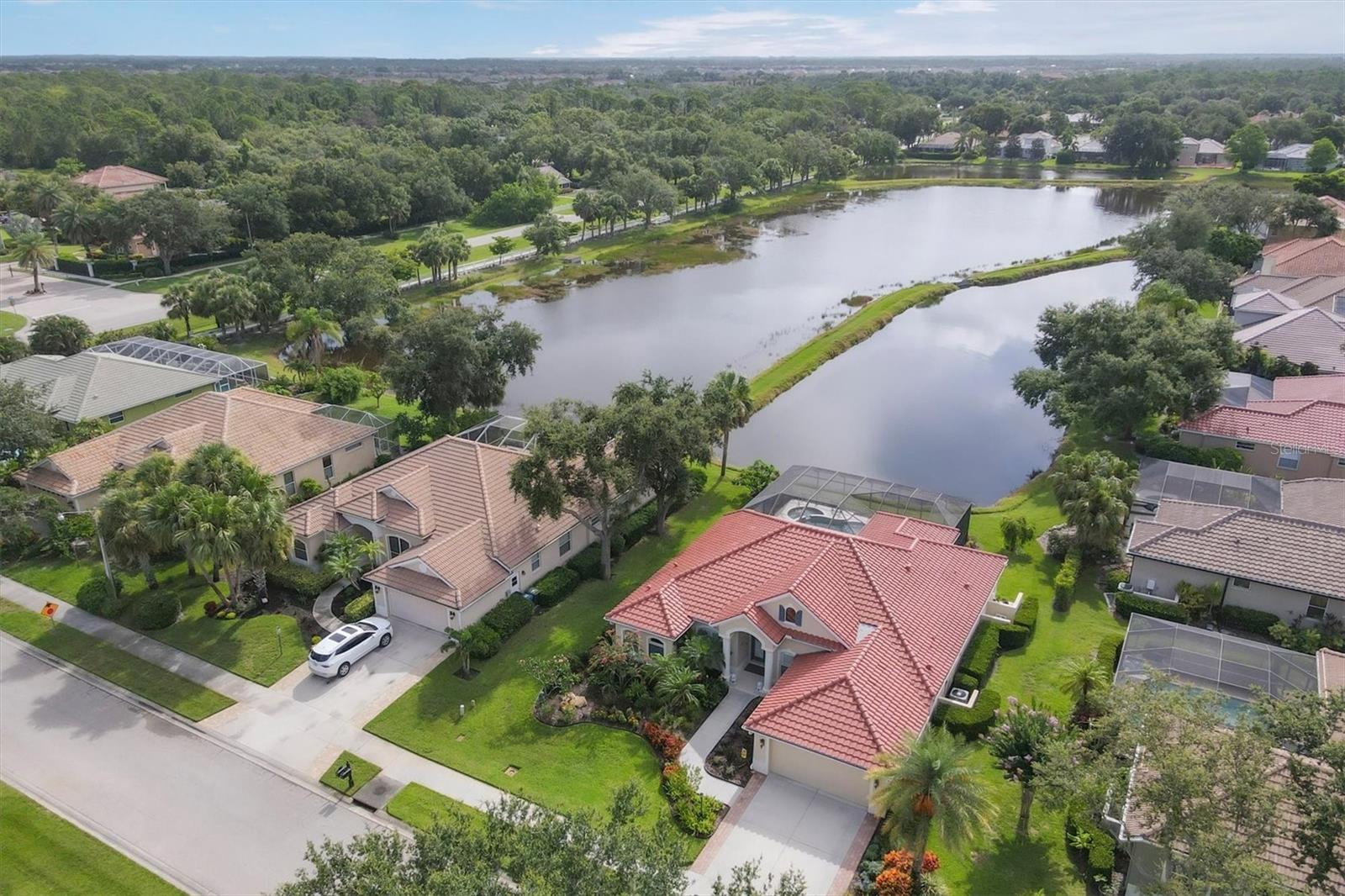 PARK TRACE ESTATES - Residential