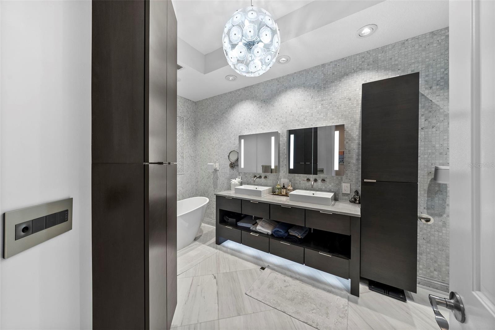 TOWERS OF CHANNELSIDE CONDOMIN - Residential