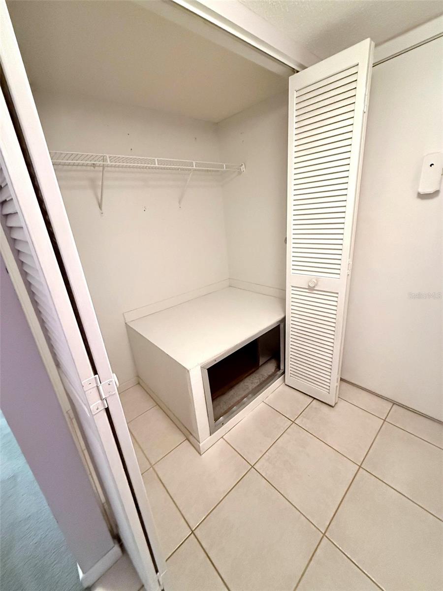 FAIRWAYS/SILVER SPGS SHRS CONDO - Residential