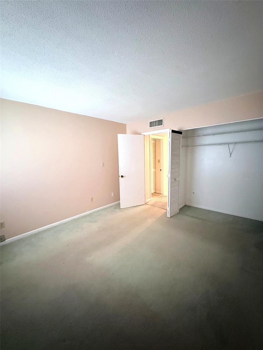 FAIRWAYS/SILVER SPGS SHRS CONDO - Residential