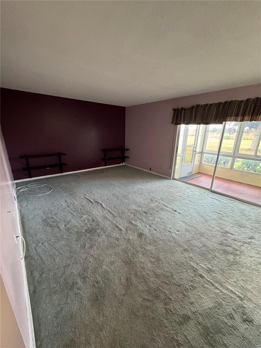 FAIRWAYS/SILVER SPGS SHRS CONDO - Residential