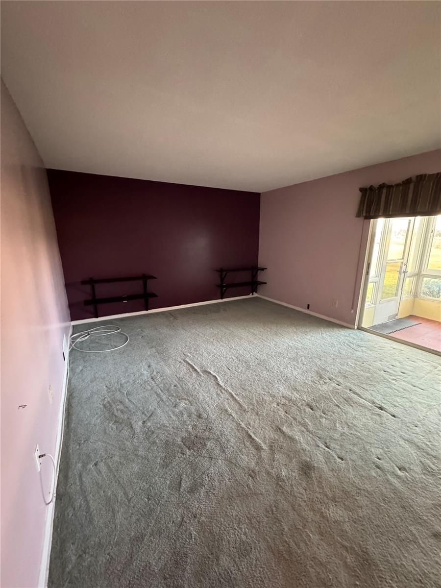 FAIRWAYS/SILVER SPGS SHRS CONDO - Residential