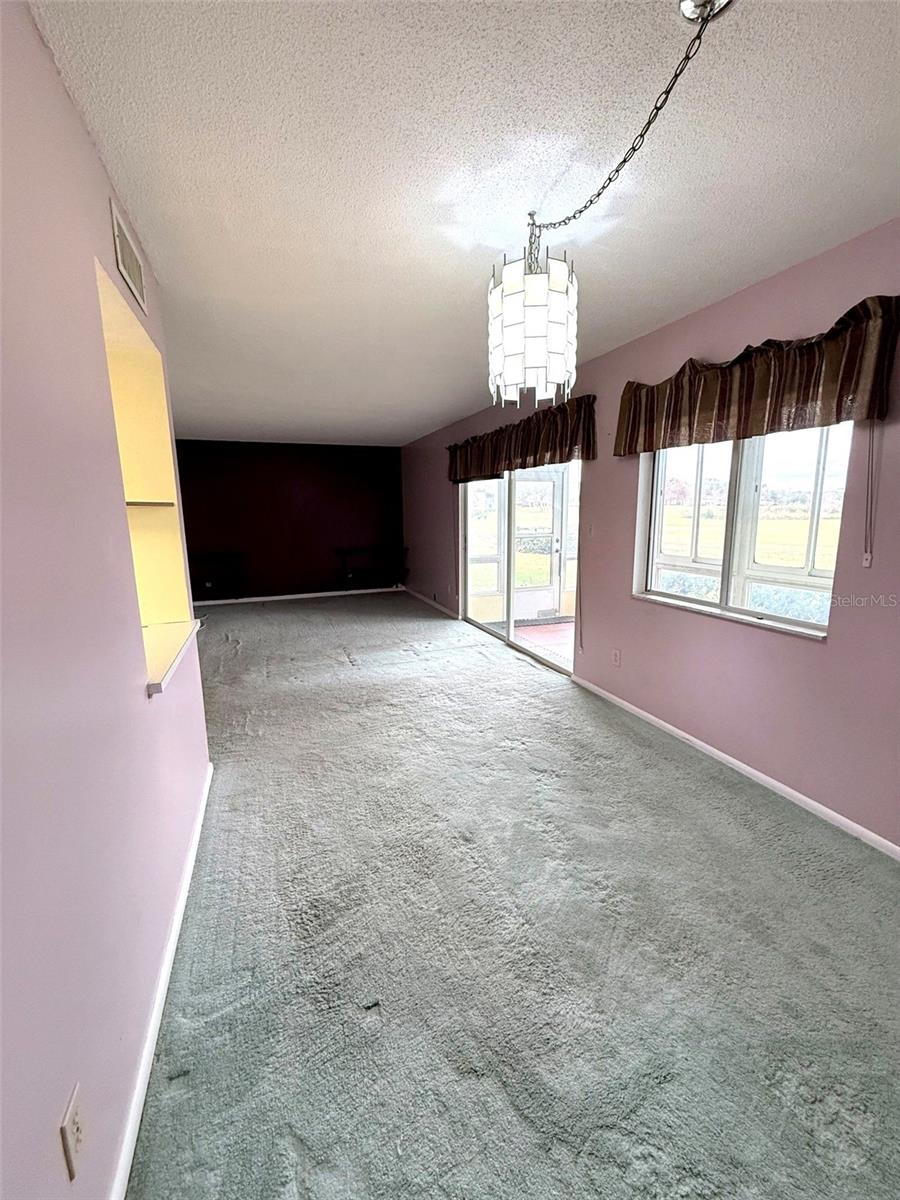 FAIRWAYS/SILVER SPGS SHRS CONDO - Residential