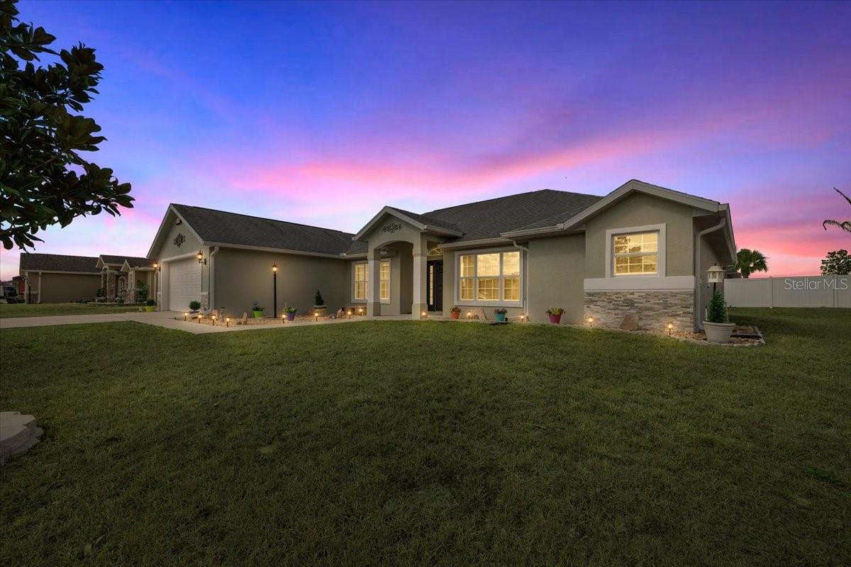 MEADOW GLENN UN 01 - Residential