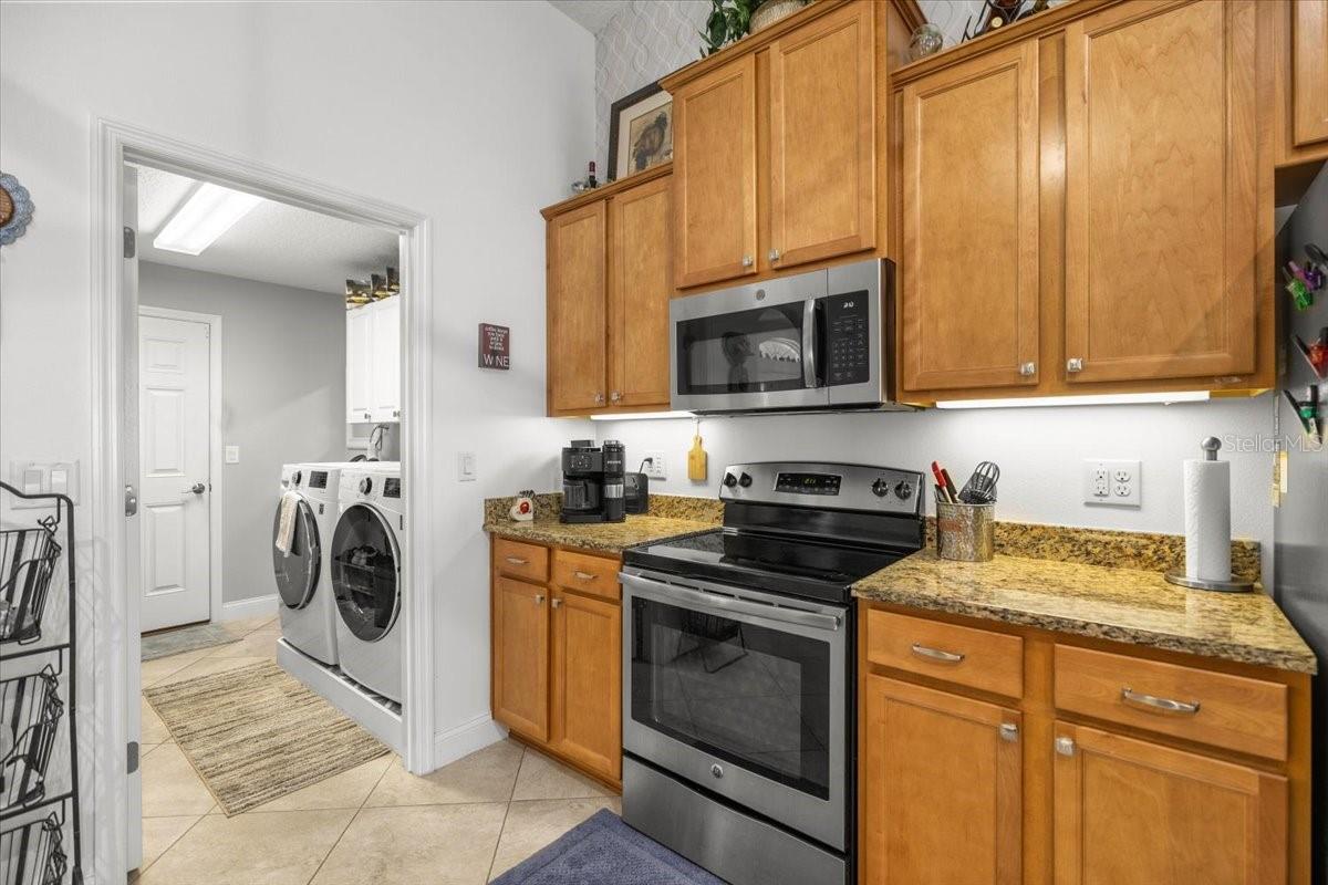 MEADOW GLENN UN 01 - Residential