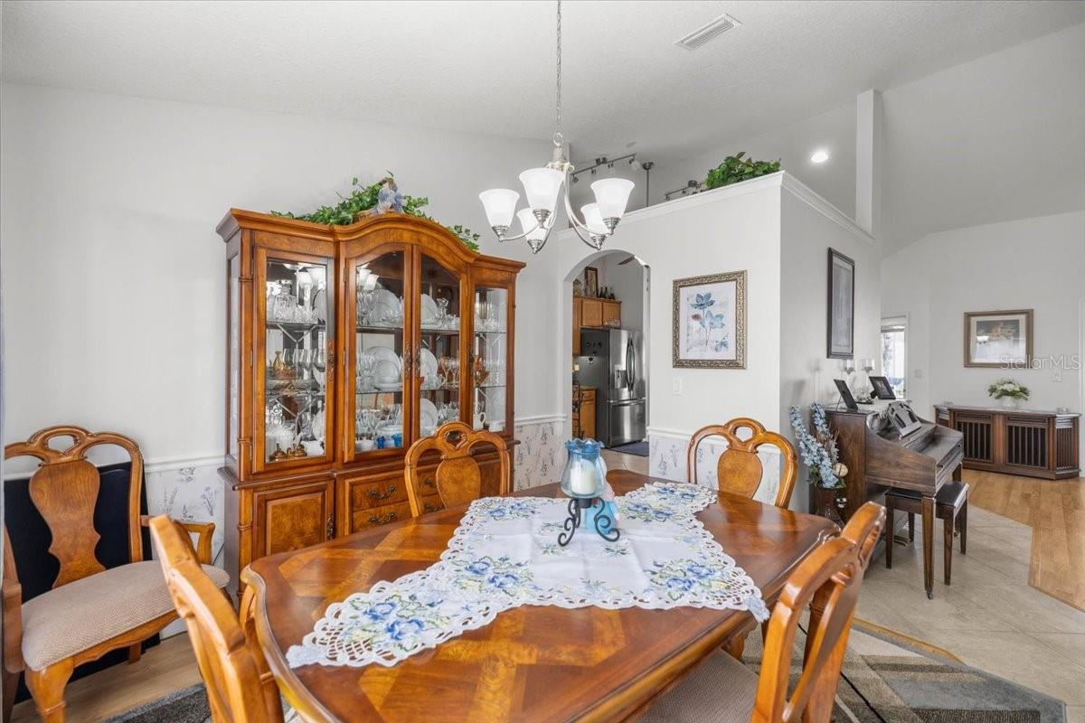 MEADOW GLENN UN 01 - Residential