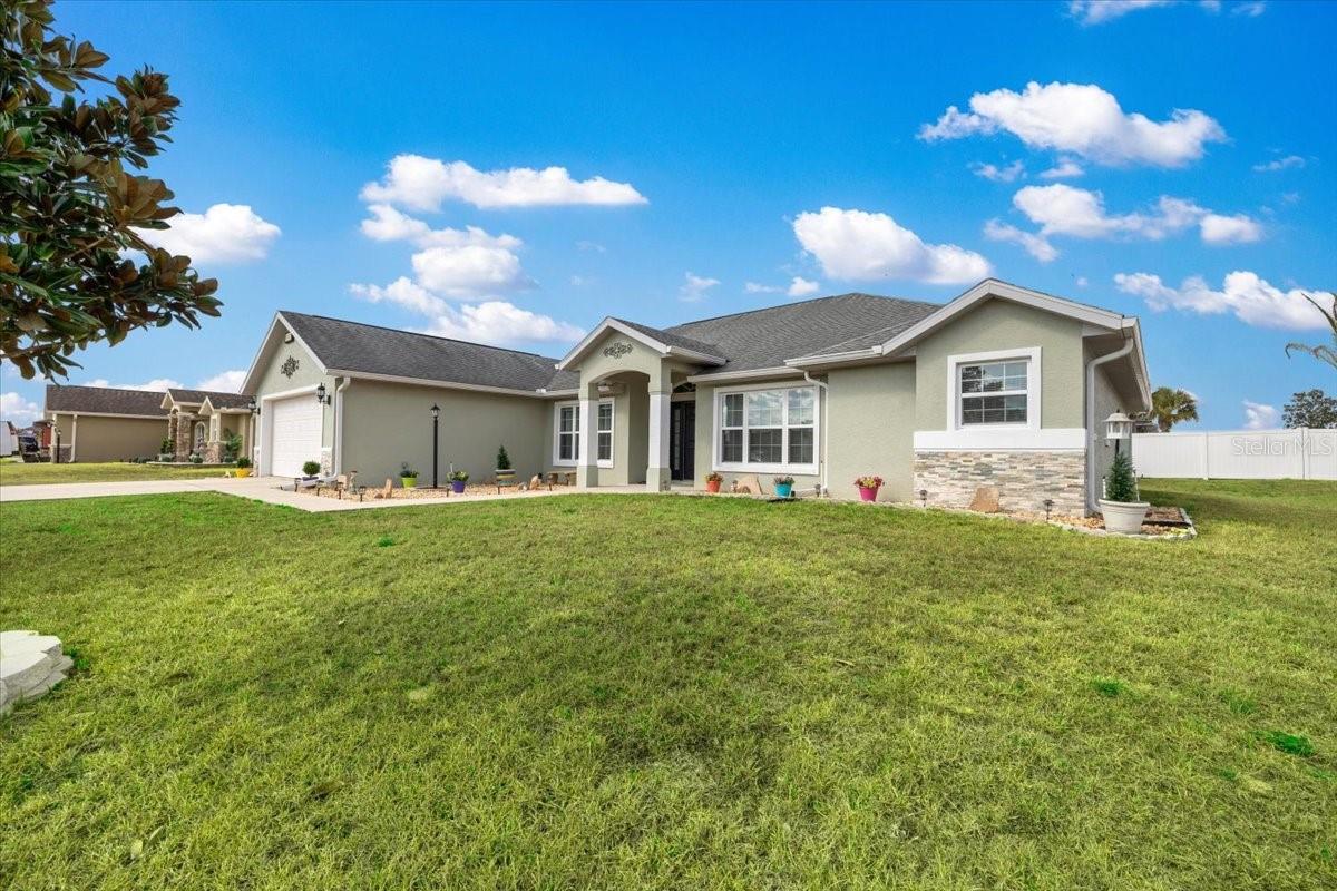 MEADOW GLENN UN 01 - Residential