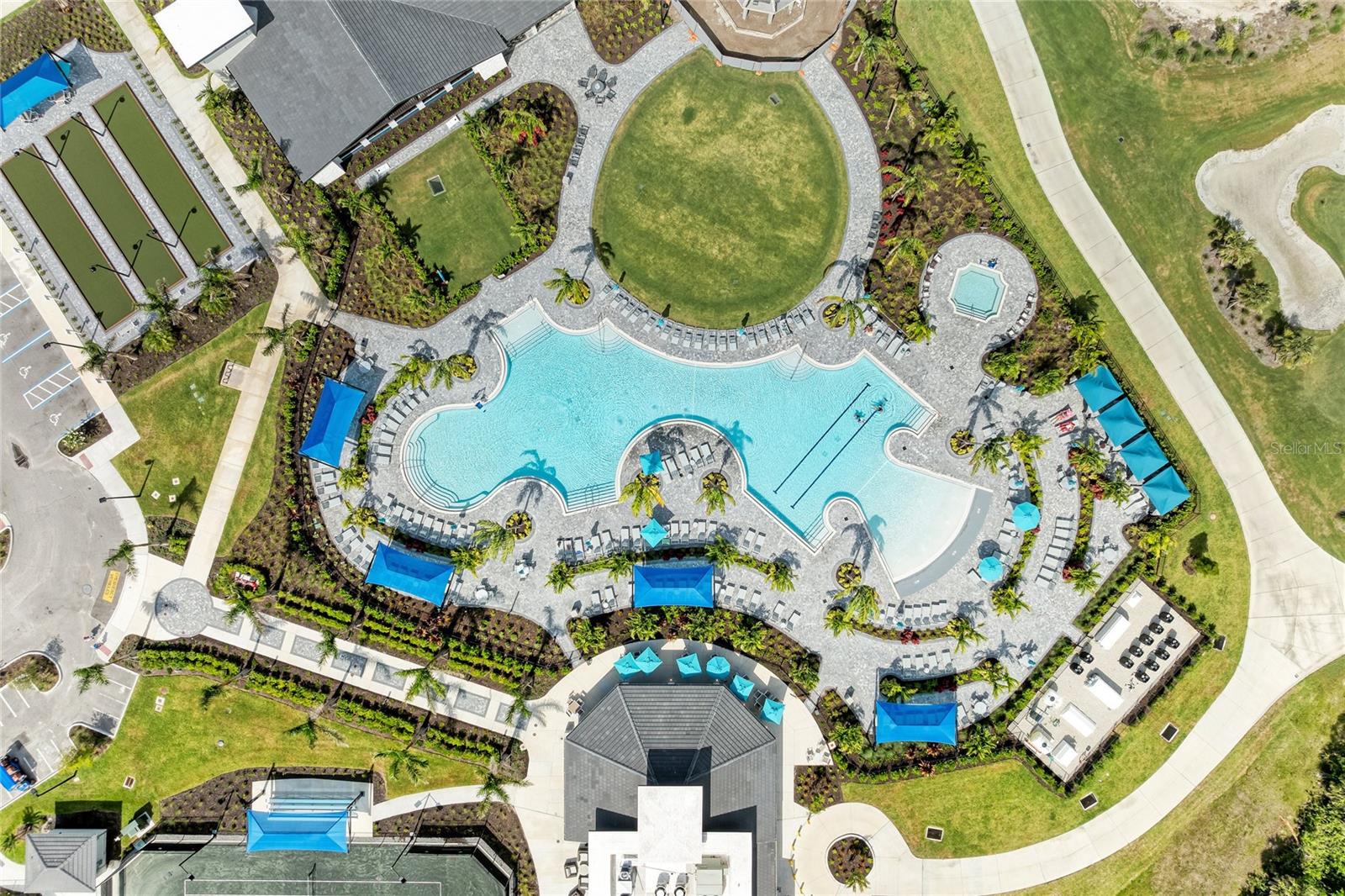WELLEN PARK GOLF & COUNTRY CLUB - Residential