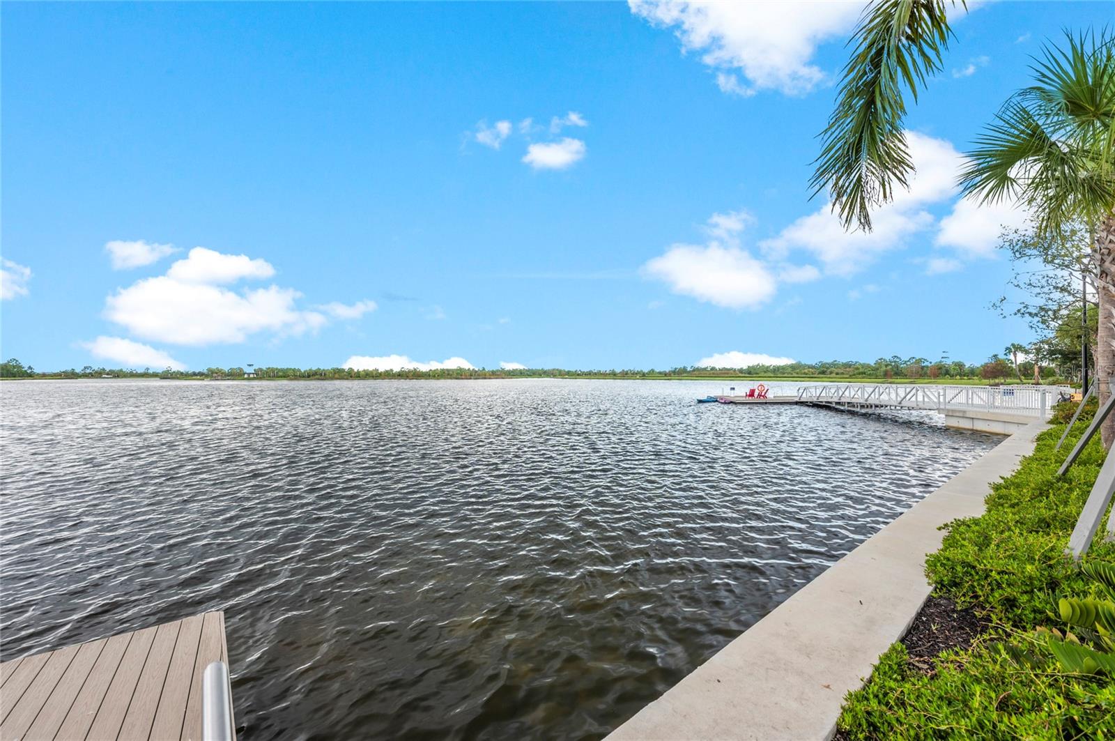 WELLEN PARK GOLF & COUNTRY CLUB - Residential