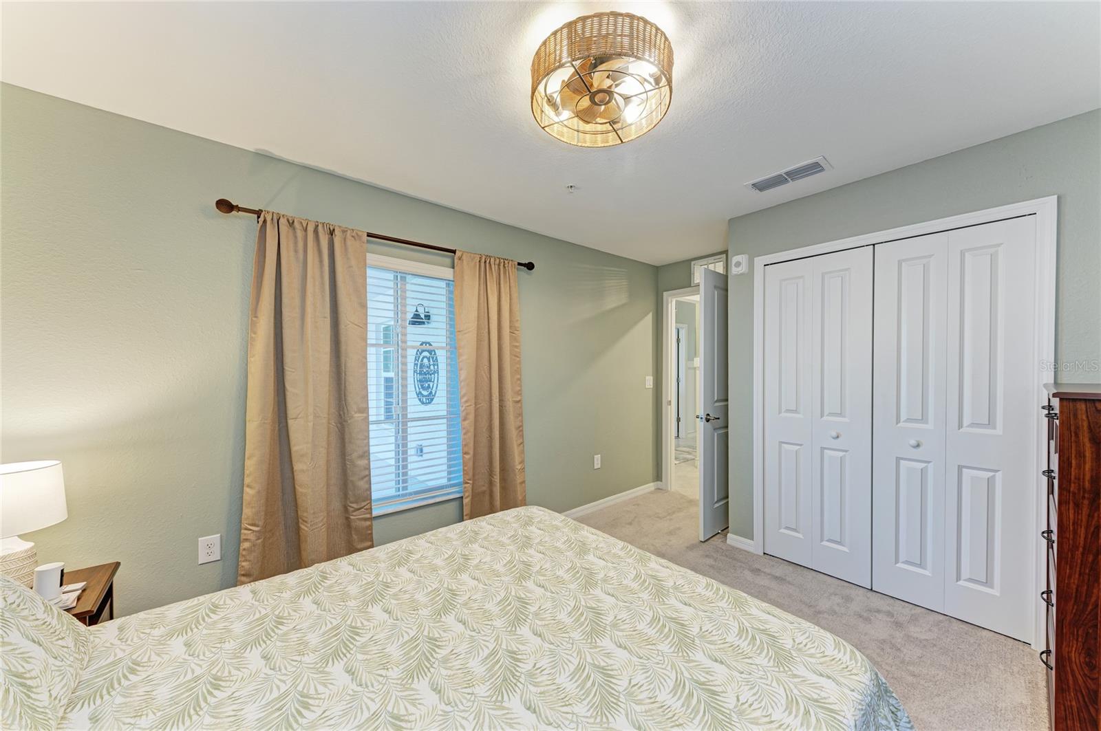 WELLEN PARK GOLF & COUNTRY CLUB - Residential