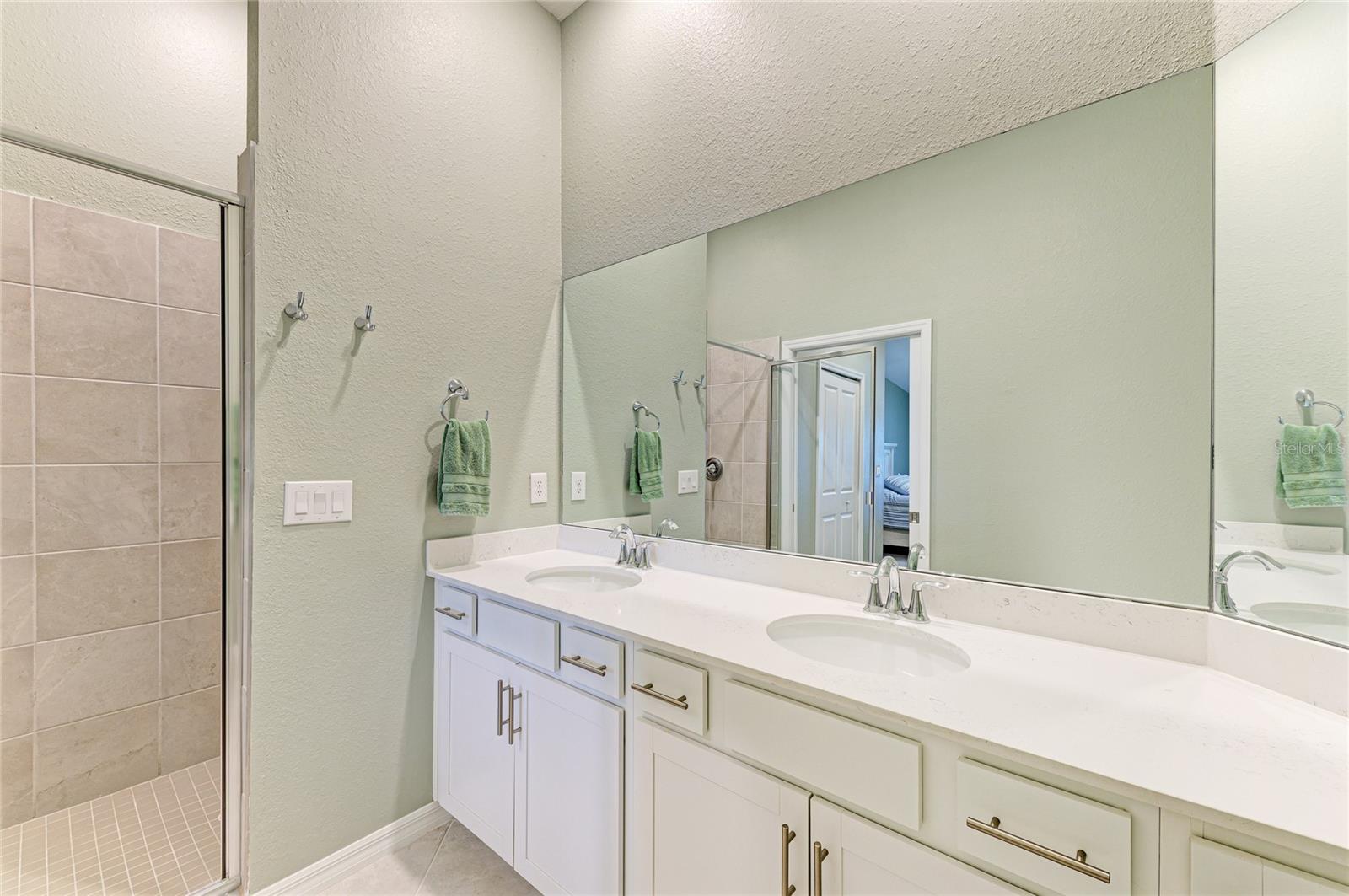 WELLEN PARK GOLF & COUNTRY CLUB - Residential