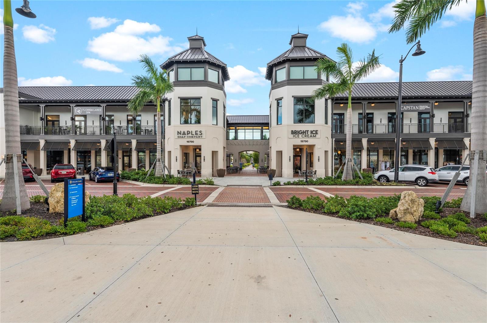 WELLEN PARK GOLF & COUNTRY CLUB - Residential
