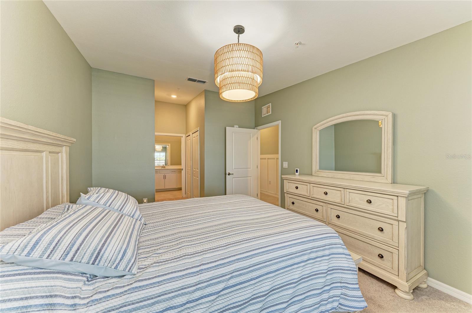 WELLEN PARK GOLF & COUNTRY CLUB - Residential