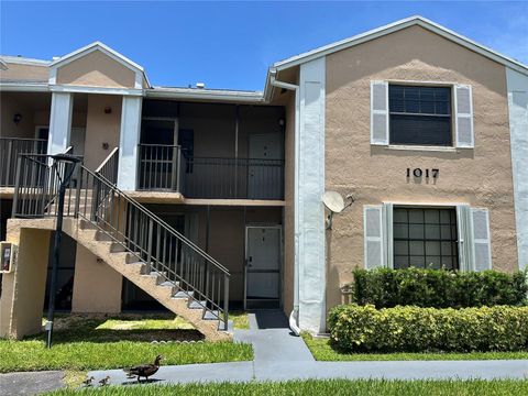 1017 WASHINGTON CIRCLE 1017B HOMESTEAD FL 33034