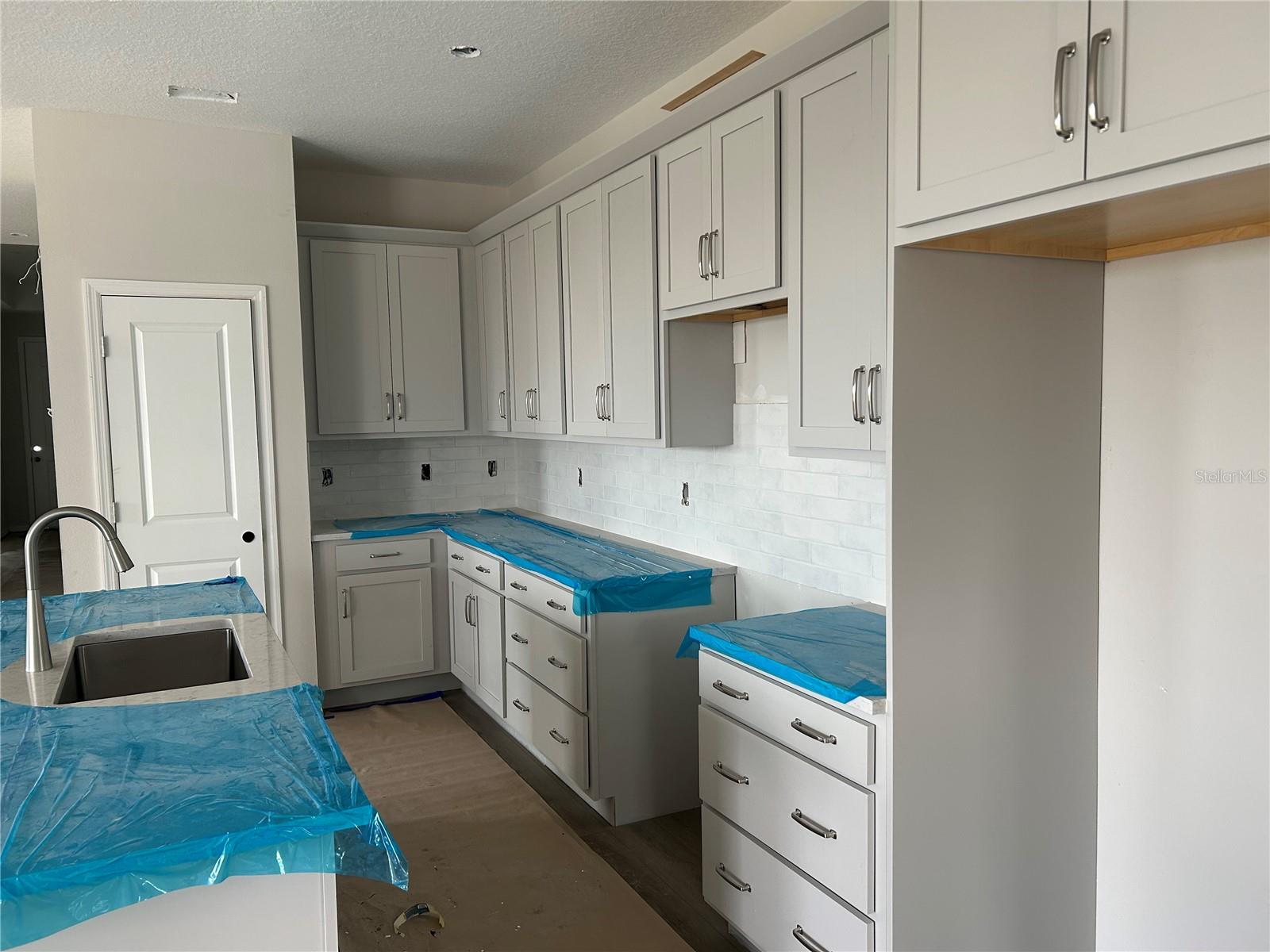 OAKFIELD TRAILS WEST - Residential
