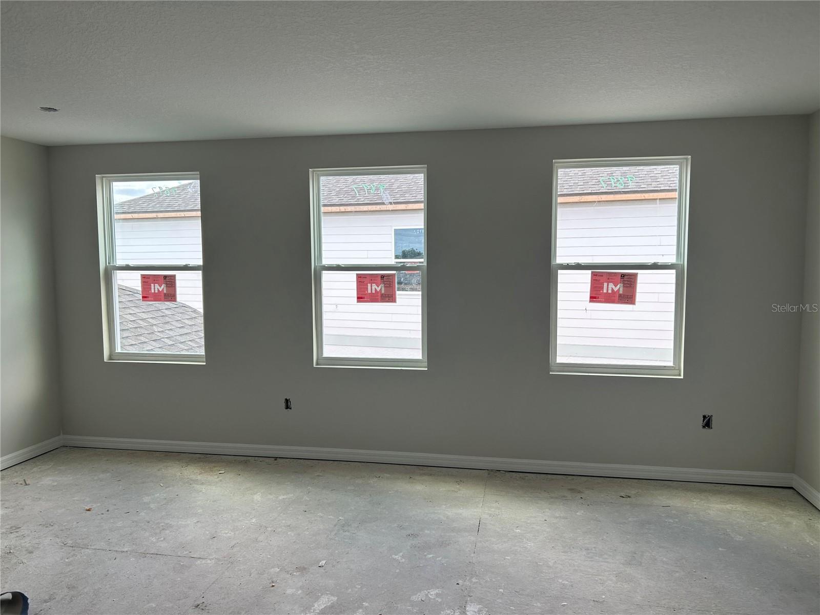 OAKFIELD TRAILS WEST - Residential