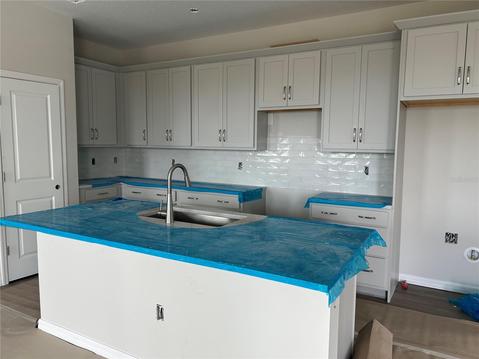 OAKFIELD TRAILS WEST - Residential
