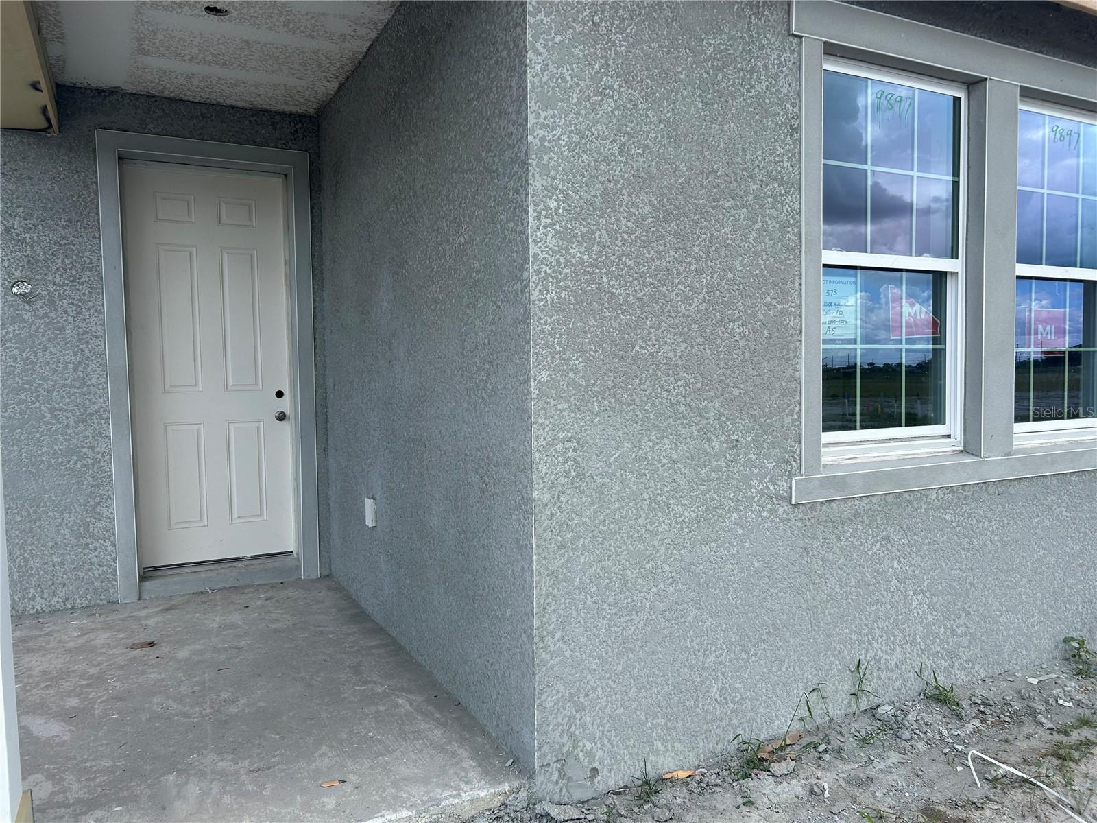 OAKFIELD TRAILS WEST - Residential