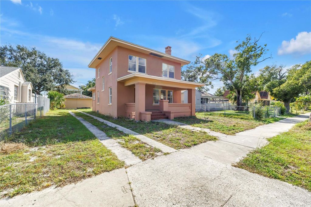 Photo of 4926 4th Avenue S, St Petersburg, FL 33707 (MLS # TB8436297)