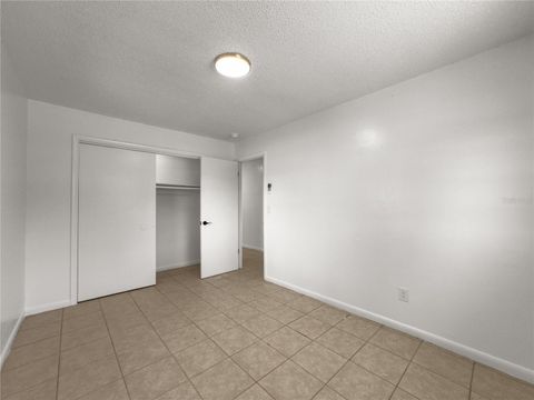 Tiny photo for 403 NE 26th Court, Ocala, FL 34470 (MLS # OM715609)