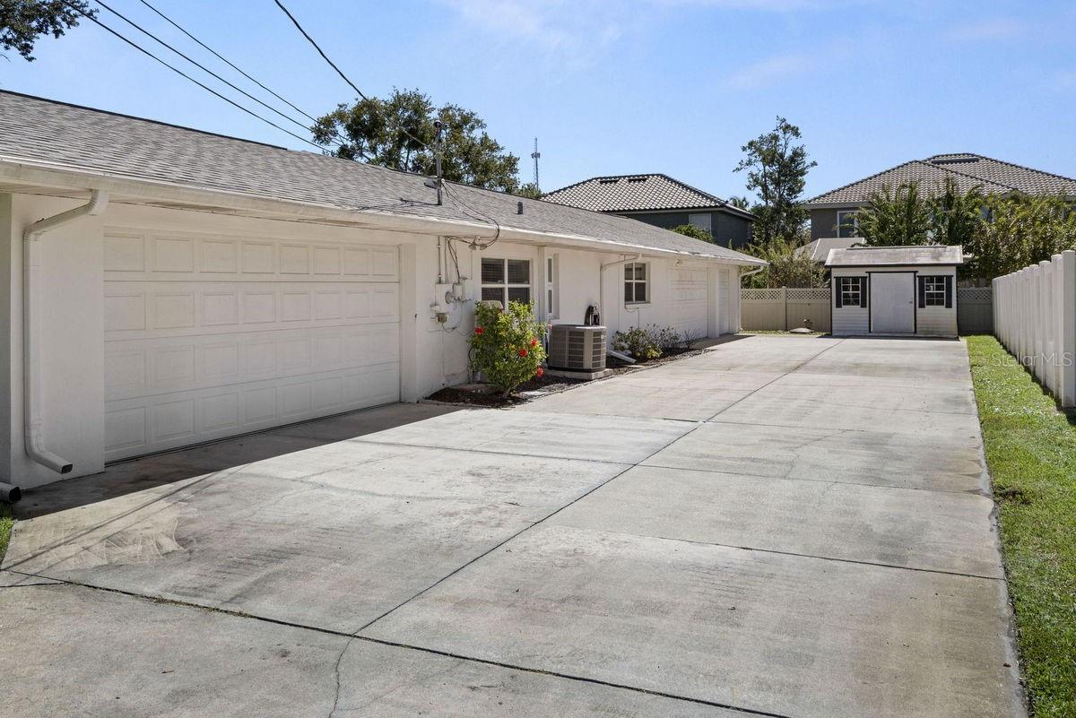 2275 TWIN LANE DRIVE