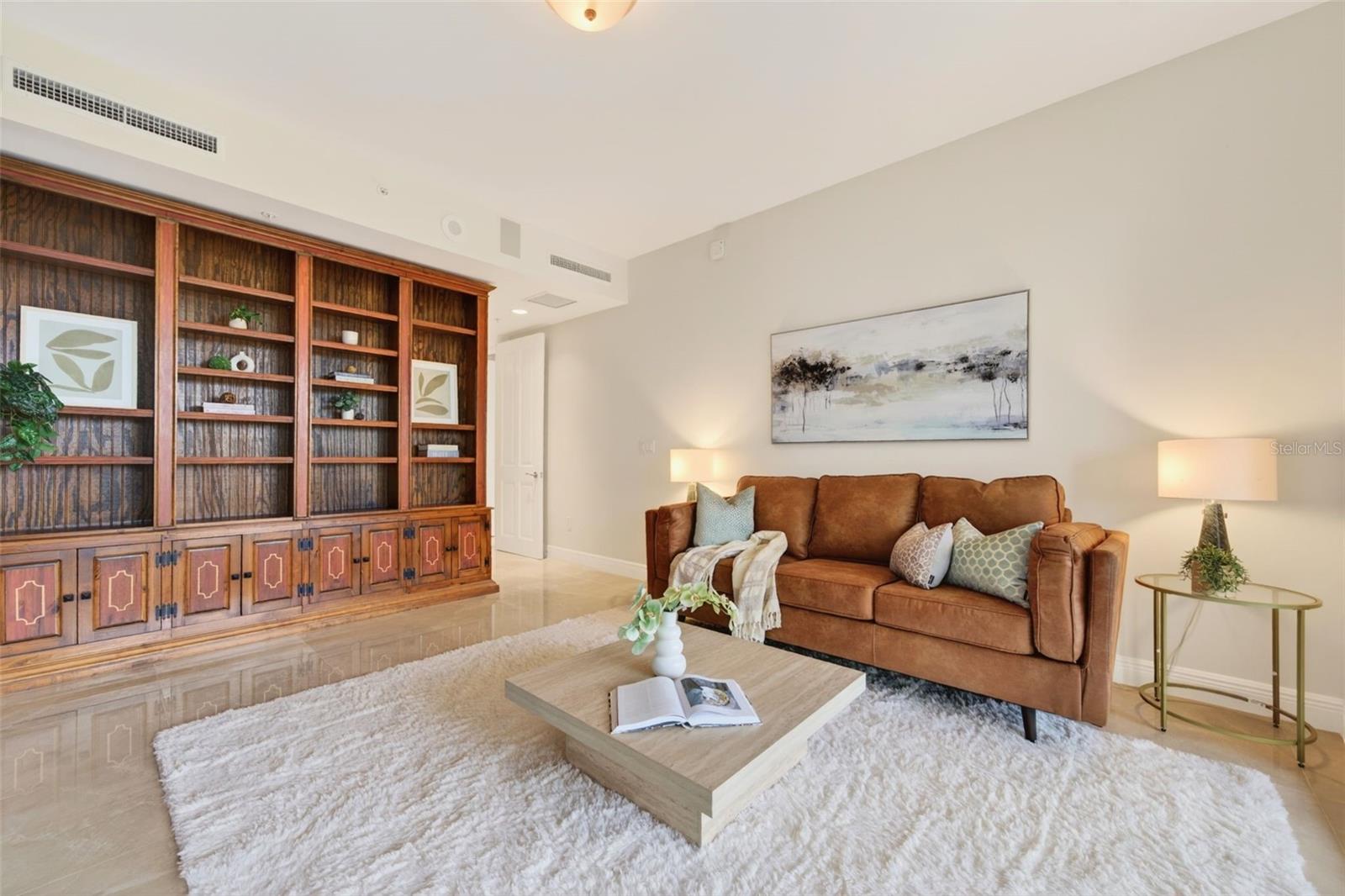 THE TOWER RESIDENCES - Residential