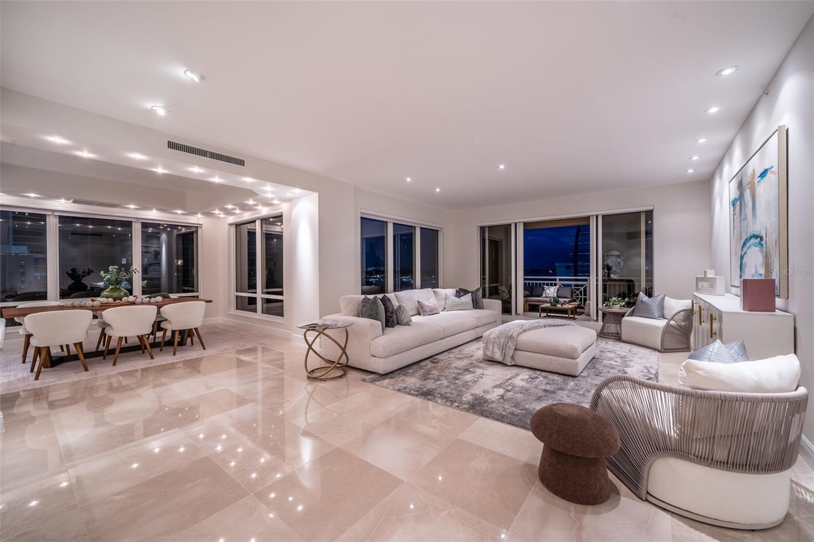THE TOWER RESIDENCES - Residential