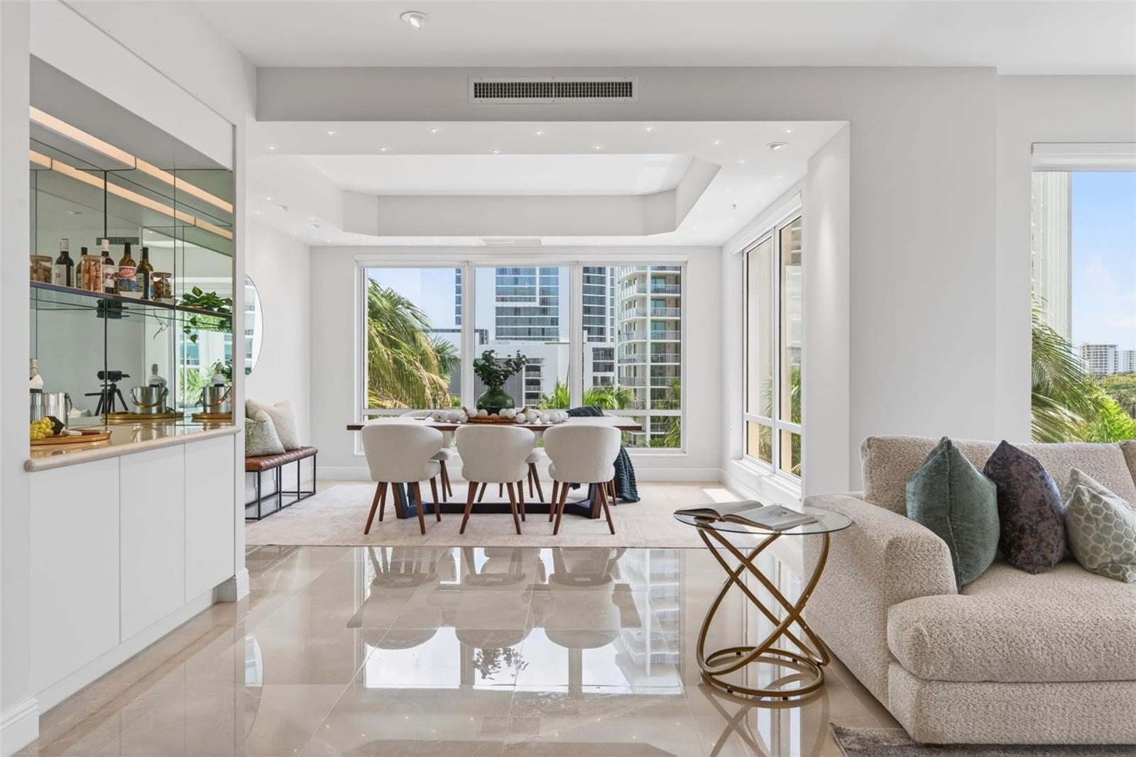 THE TOWER RESIDENCES - Residential