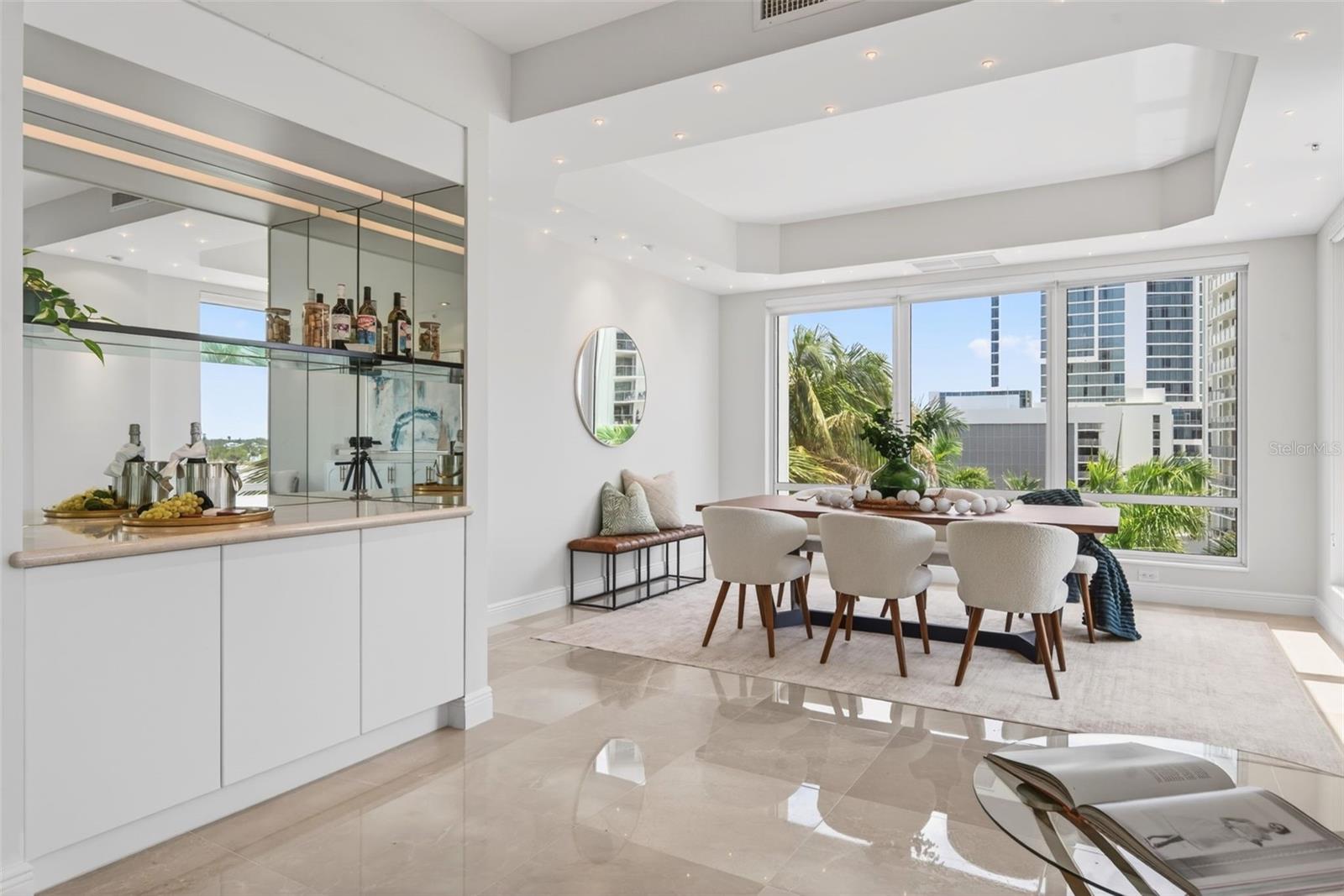 THE TOWER RESIDENCES - Residential