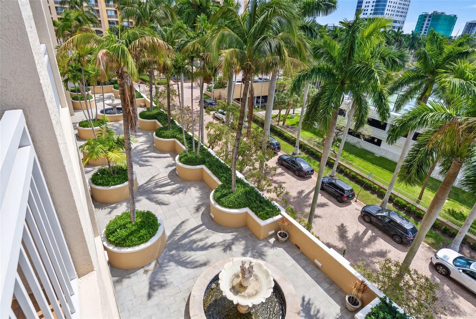 THE TOWER RESIDENCES - Residential