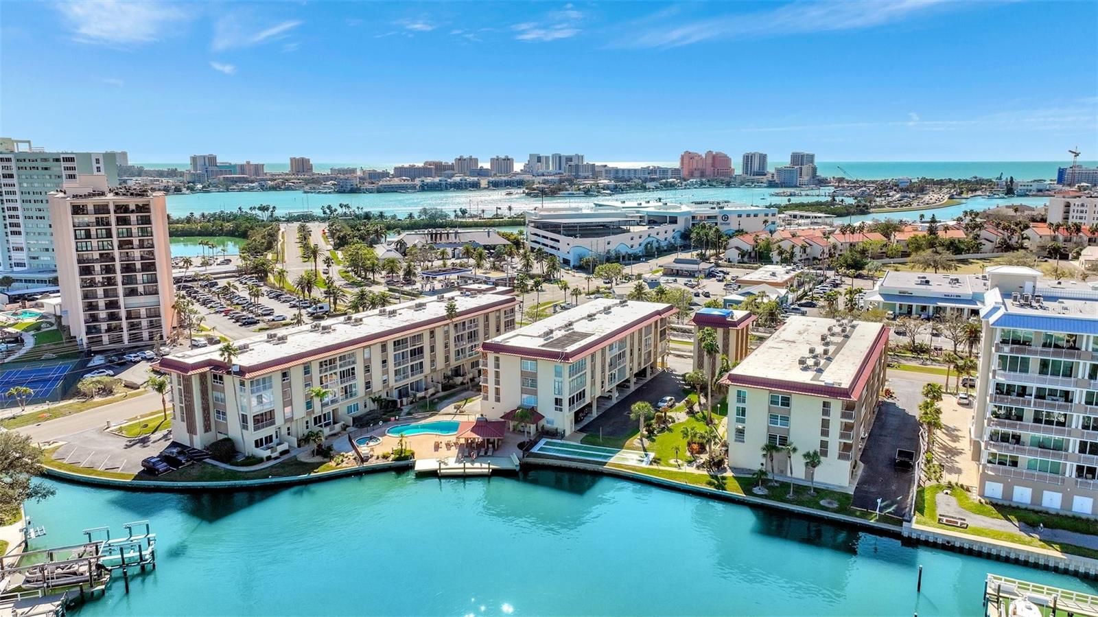 113 ISLAND WAY 241
