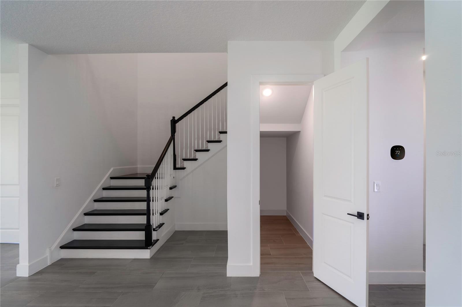 LAUREL POINTE PH 1 - Residential
