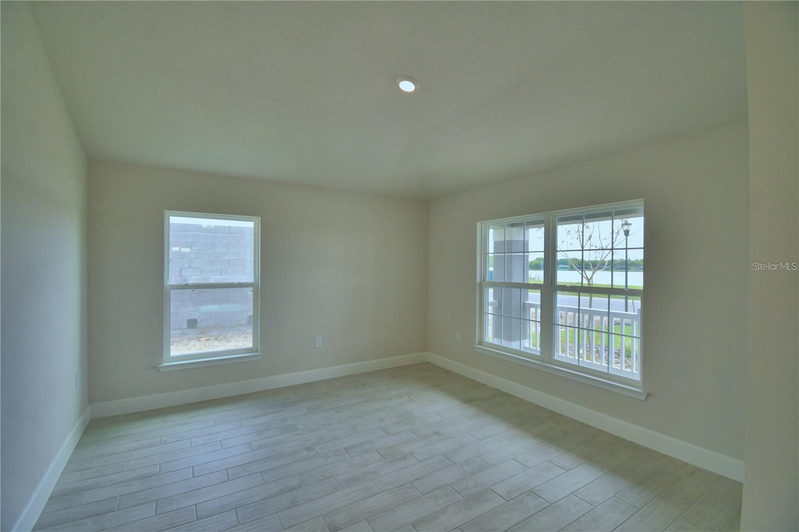 4306 JULIANA LAKE DRIVE