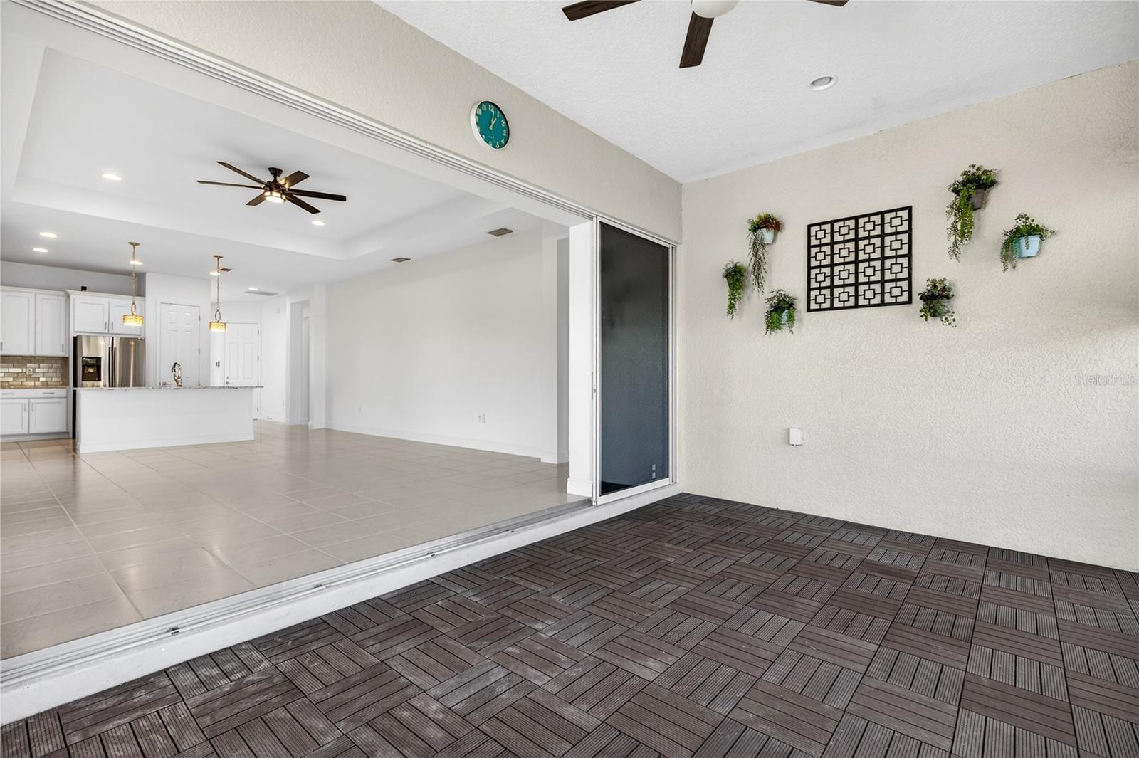 LAKES OF MOUNT DORA - Residential