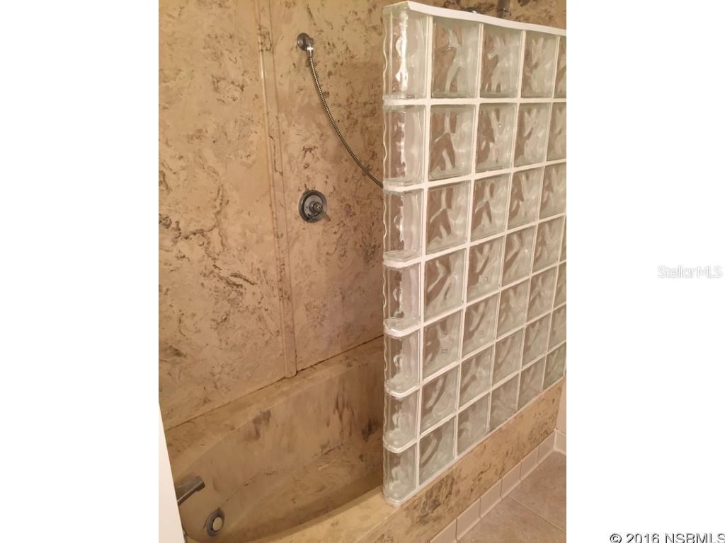 Marina Point Ph 01 Condo - Residential