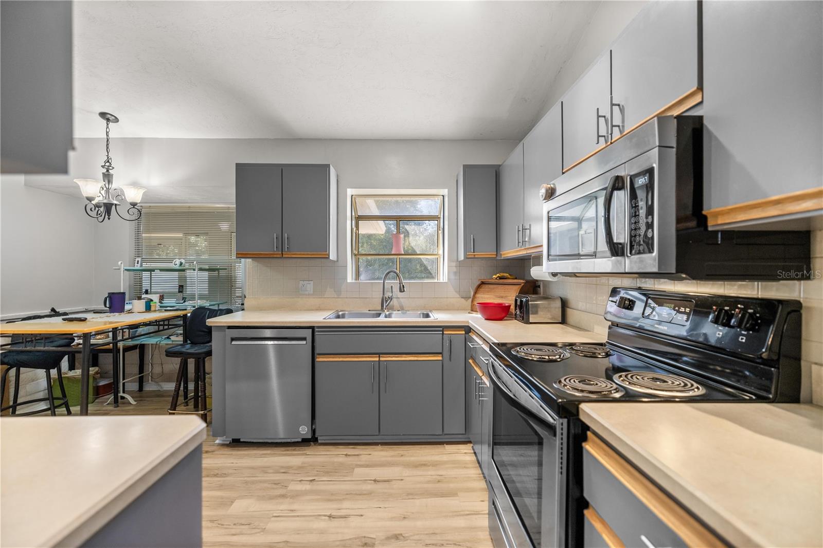 21486 SW PEACH BLOSSOM STREET