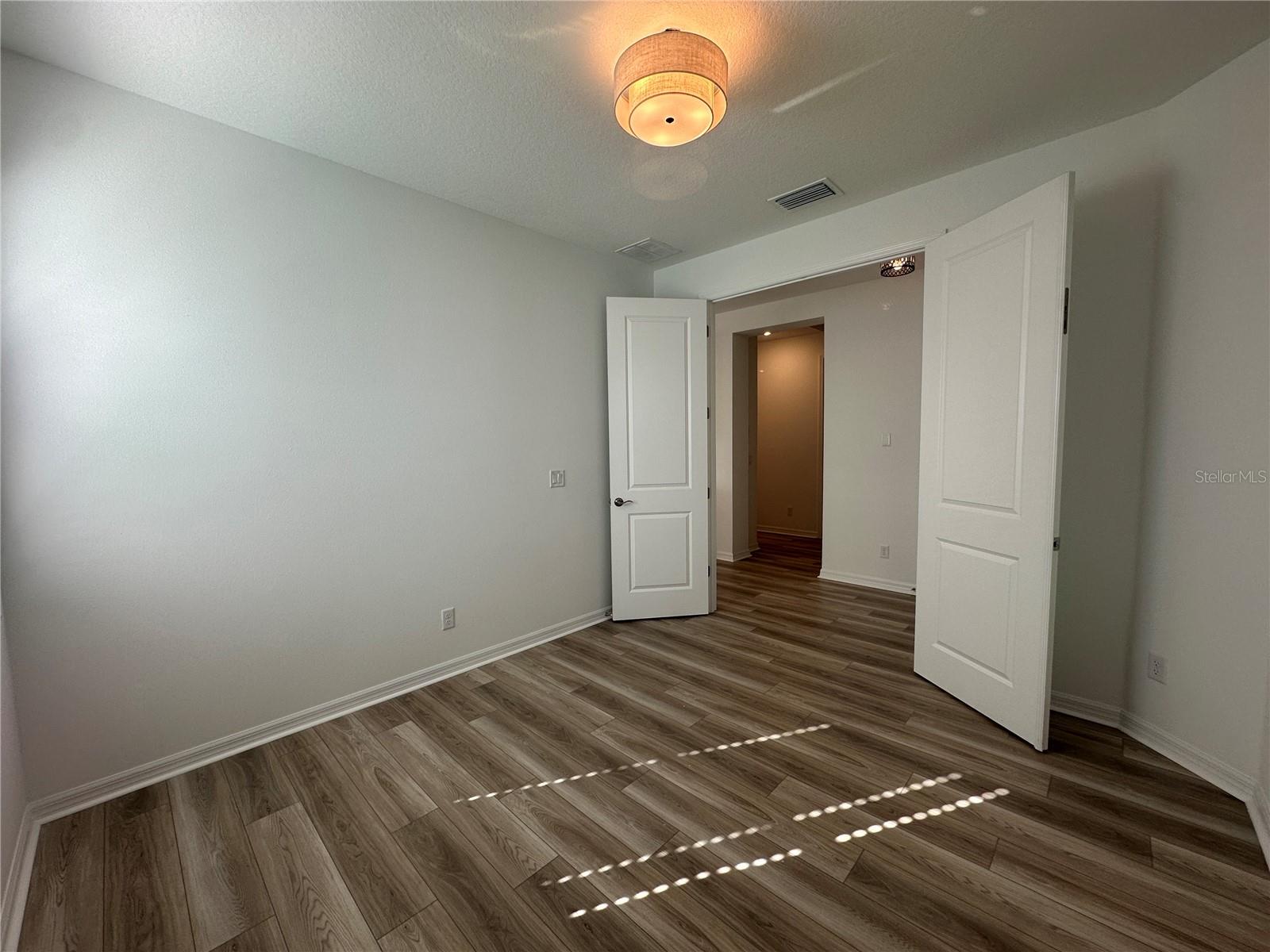 SWEETWATER/LAKEWOOD RANCH PH I - Residential Lease