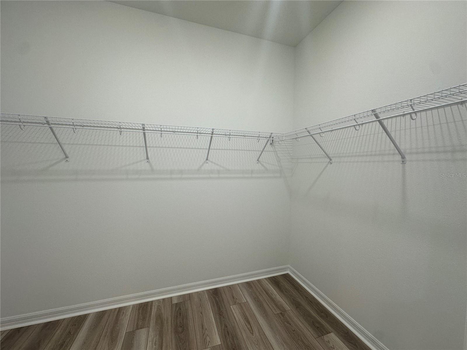 SWEETWATER/LAKEWOOD RANCH PH I - Residential Lease