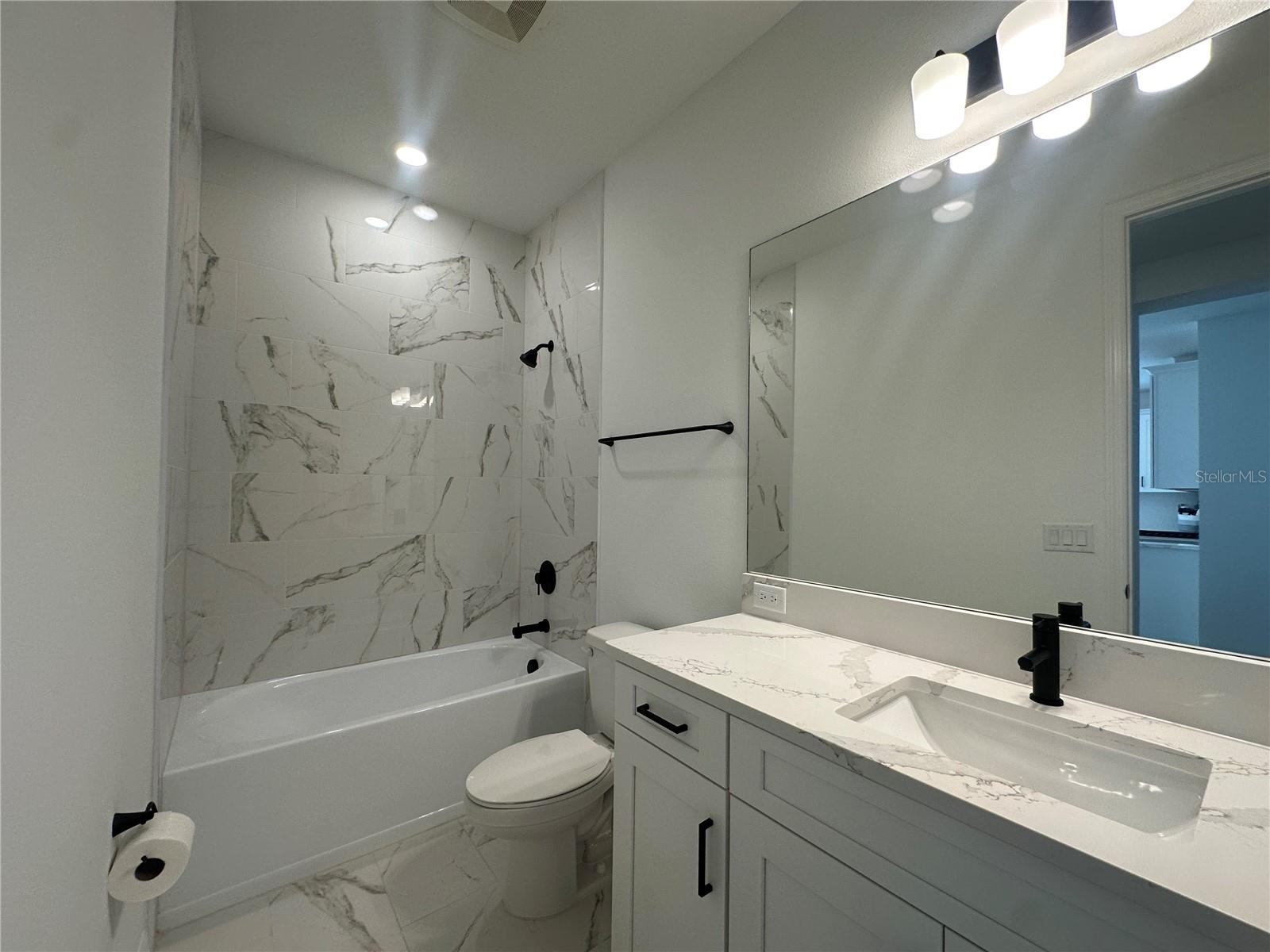 SWEETWATER/LAKEWOOD RANCH PH I - Residential Lease