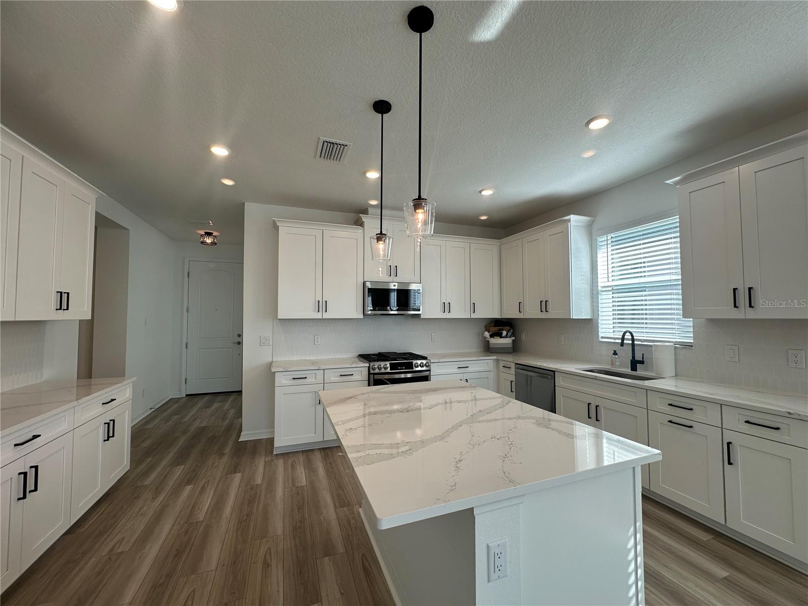 SWEETWATER/LAKEWOOD RANCH PH I - Residential Lease