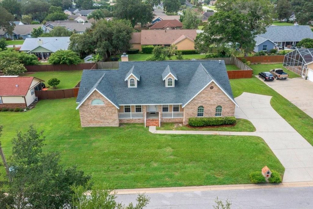 Photo of 2542 SE 27th Street, Ocala, FL 34471 (MLS # OM706446)