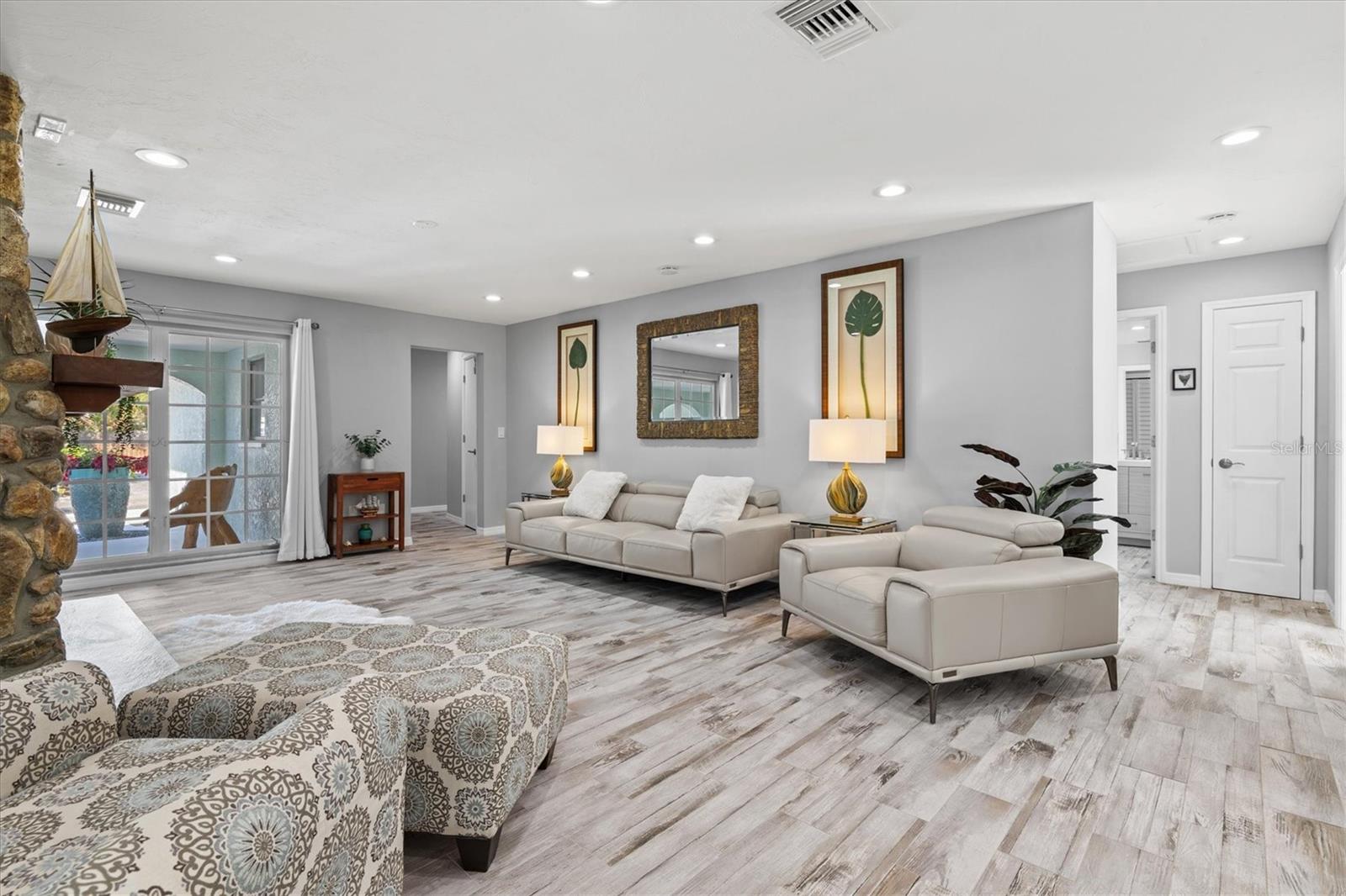 CORNWELL ON THE GULF - Residential