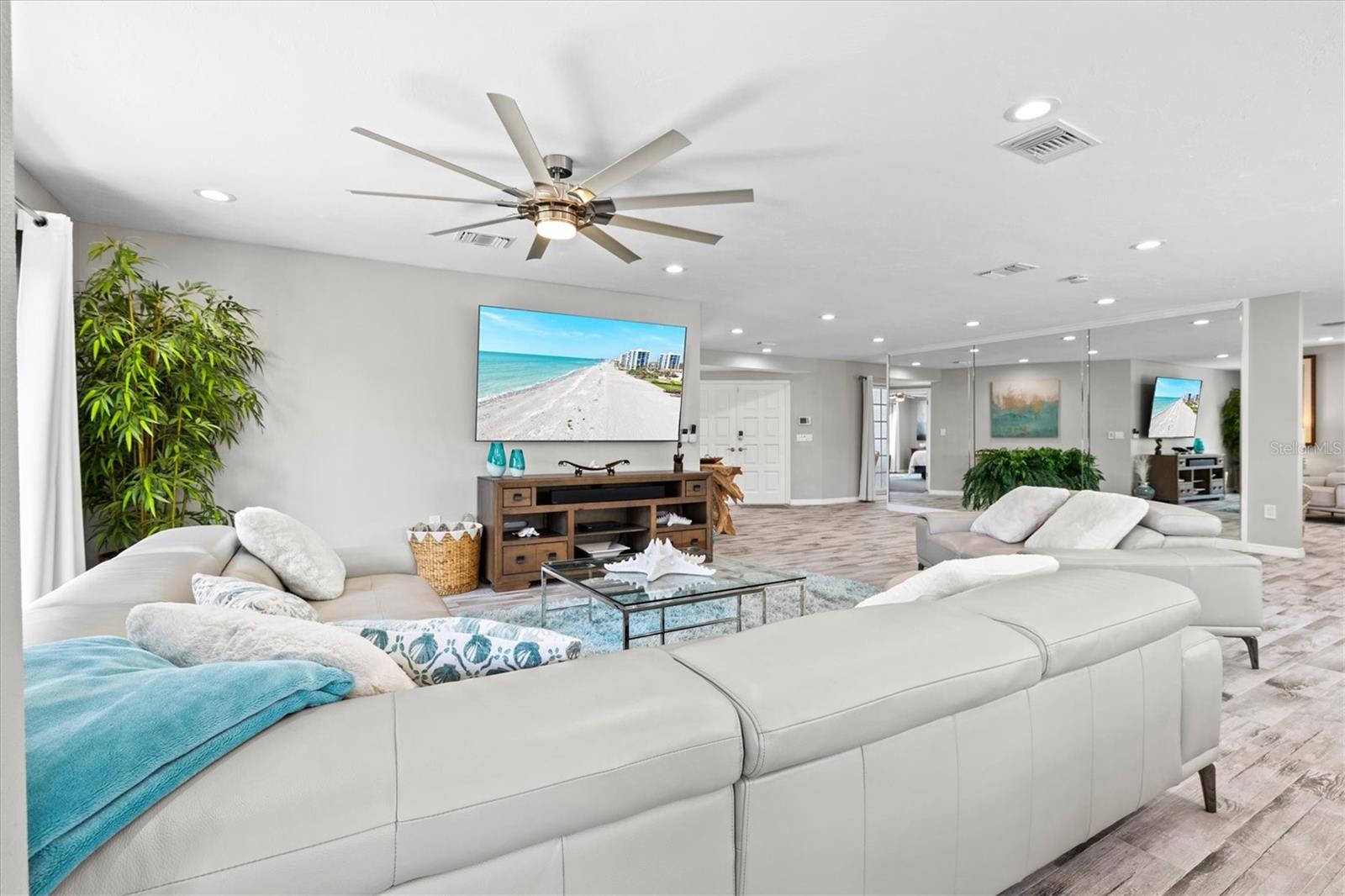 CORNWELL ON THE GULF - Residential