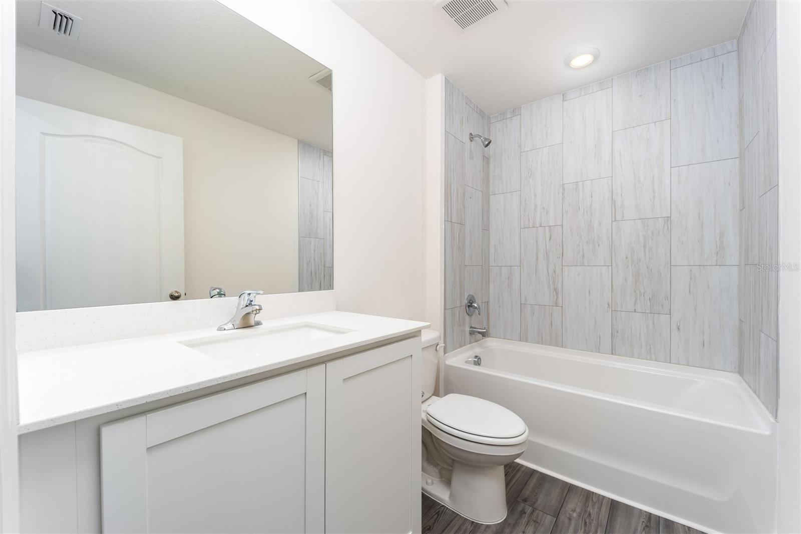 GUM LAKE PRESERVE - Residential