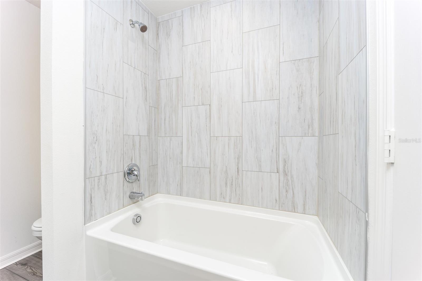 GUM LAKE PRESERVE - Residential