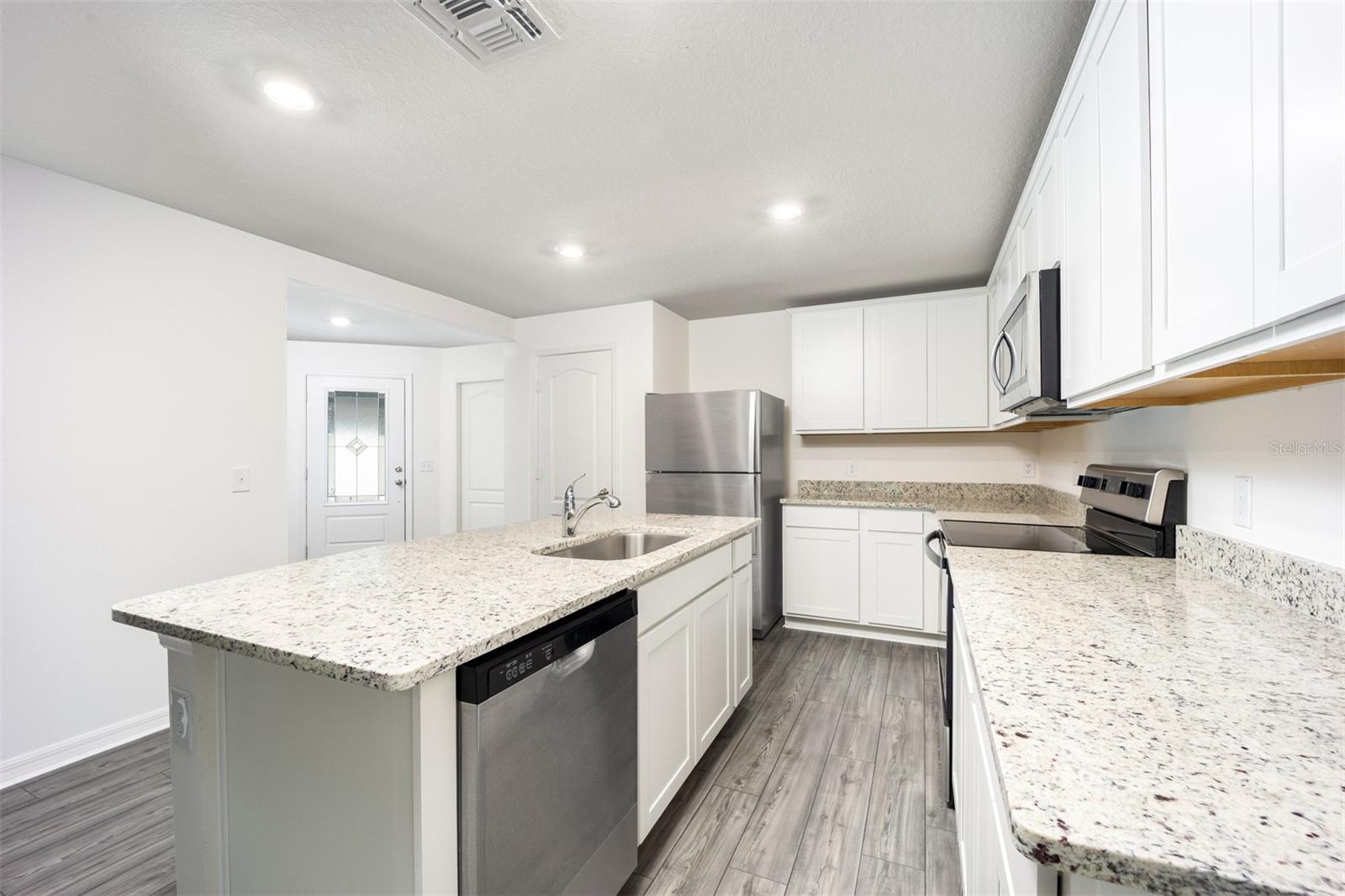 GUM LAKE PRESERVE - Residential